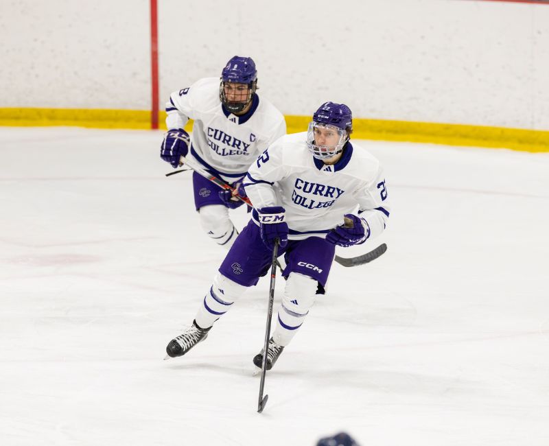 Men’s Hockey Shutout Bison